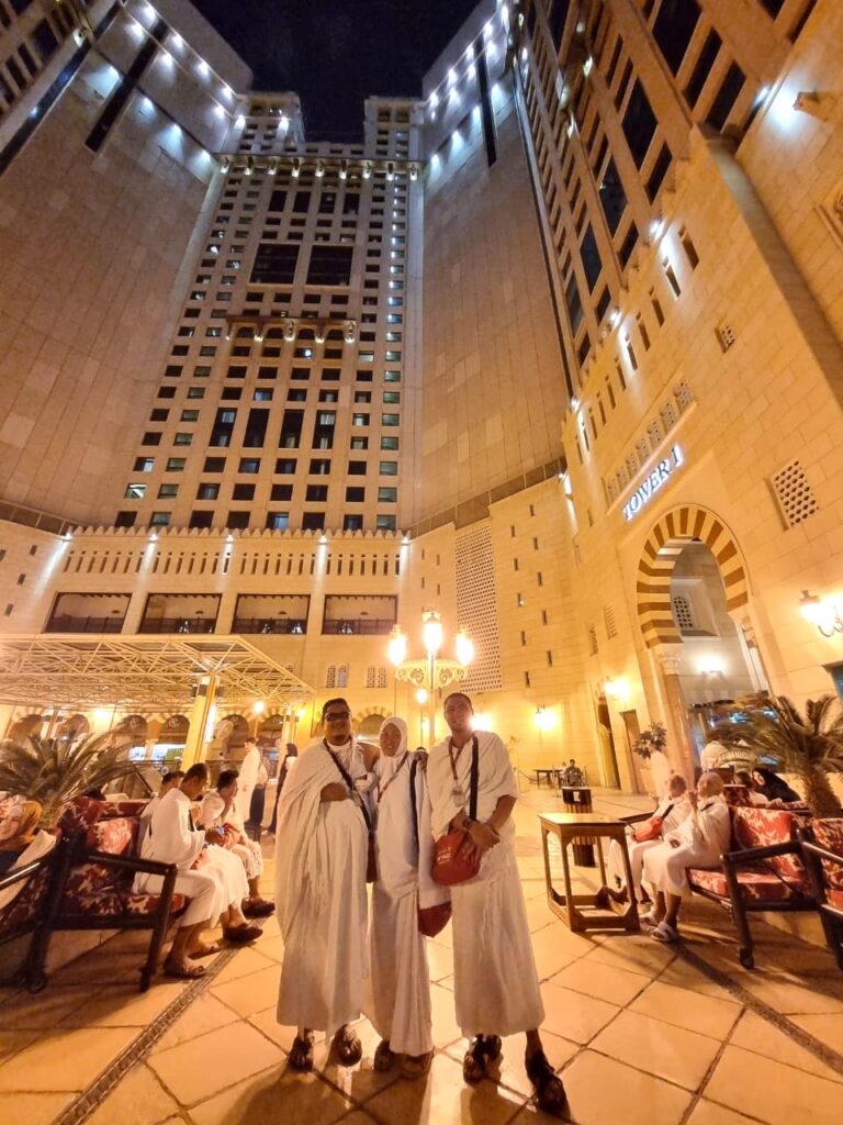 pakej umrah hotel dekat